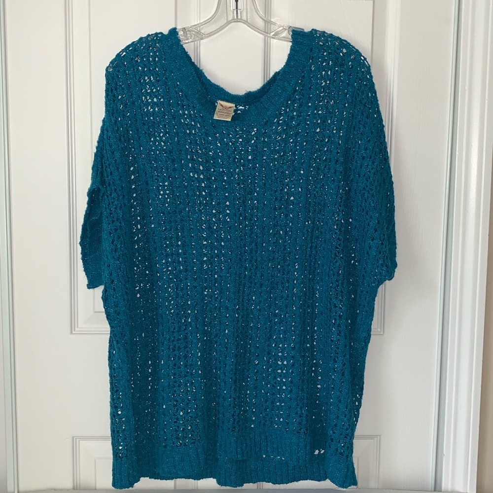 Top sweater crochet turquoise size 2X (18W-20W)